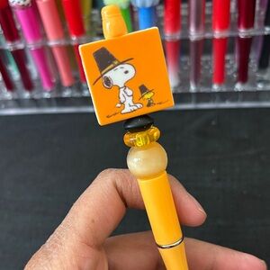 Snoopy Orange Pen